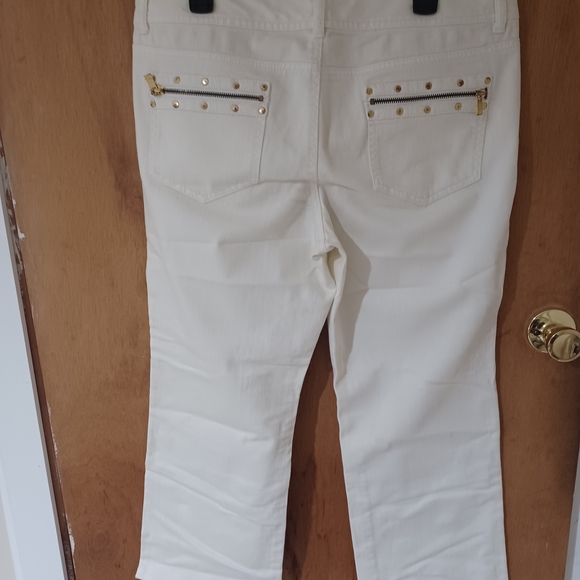 Michael Kors White Trousers with Gold Button - Picture 3 of 7